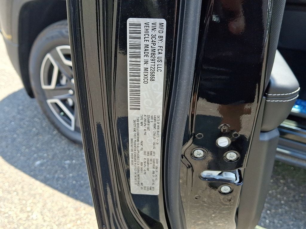 2026 Jeep Cherokee CHEROKEE LAREDO 4X4
