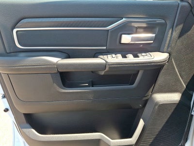 2025 RAM 2500 Big Horn Crew Cab 4x4 6'4' Box