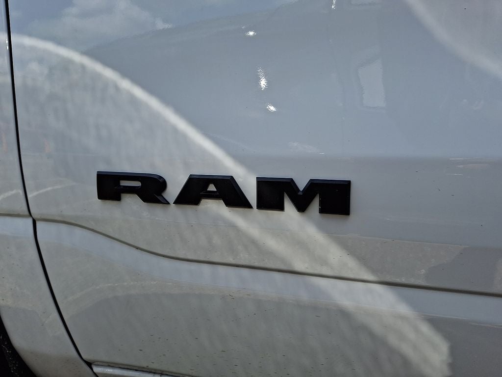 2026 RAM Ram 1500 RAM 1500 WARLOCK CREW CAB 4X4 5'7' BOX