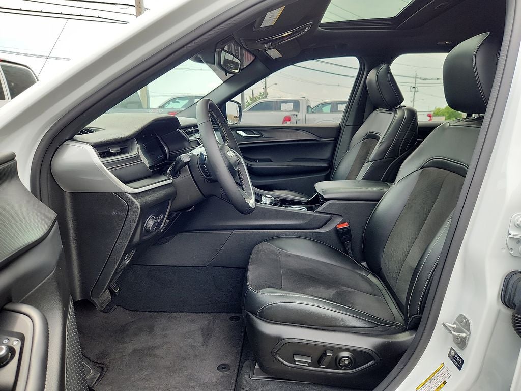 2023 Jeep Grand Cherokee Altitude X