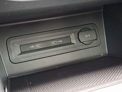 2021 Volkswagen Atlas Cross Sport 2.0T SE w/Technology