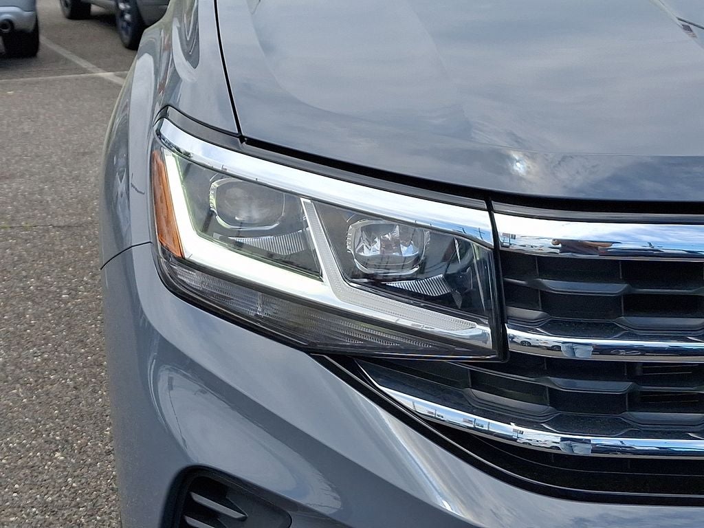 2021 Volkswagen Atlas Cross Sport 2.0T SE w/Technology