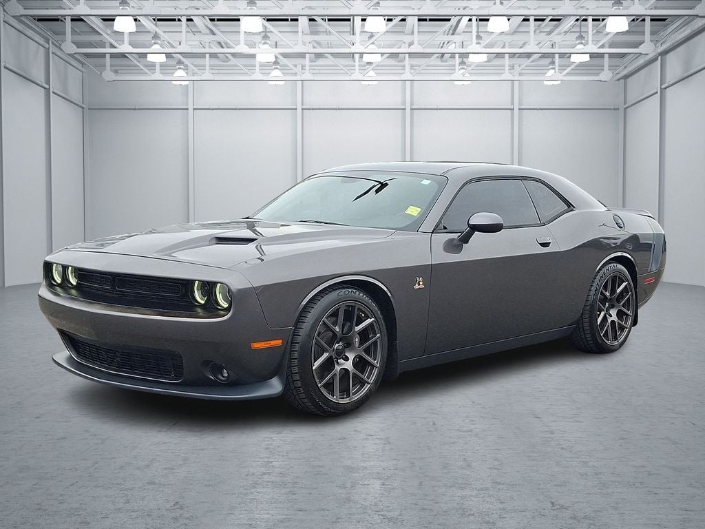 2016 Dodge Challenger R/T Scat Pack