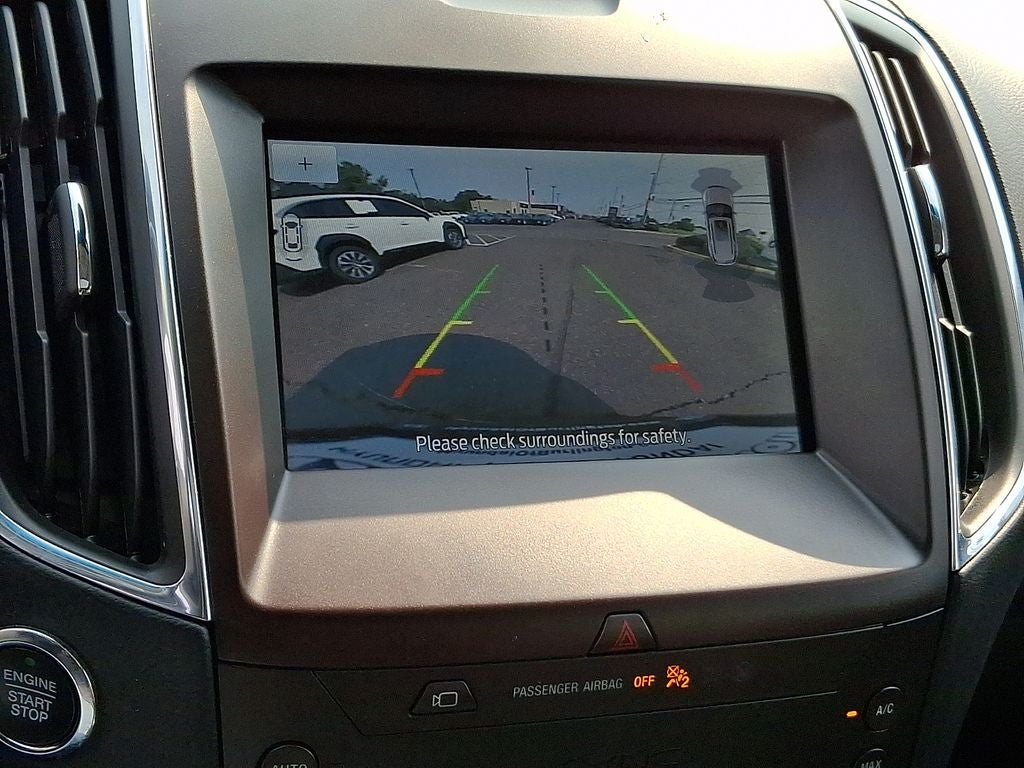 2020 Ford Edge Titanium