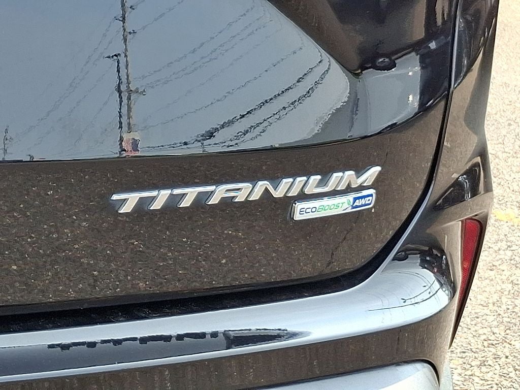 2020 Ford Edge Titanium