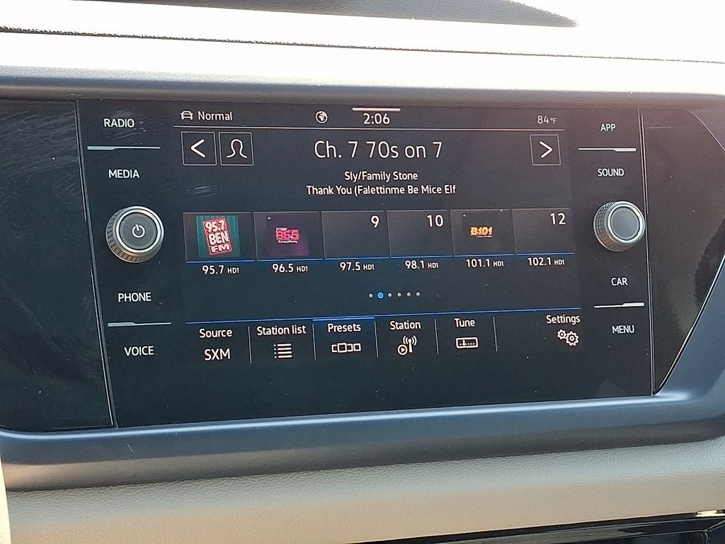 2022 Volkswagen Taos 1.5T SE