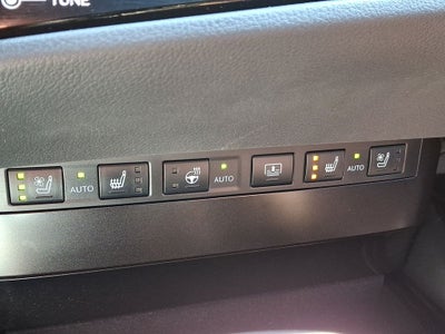 2024 Lexus ES 300h Luxury