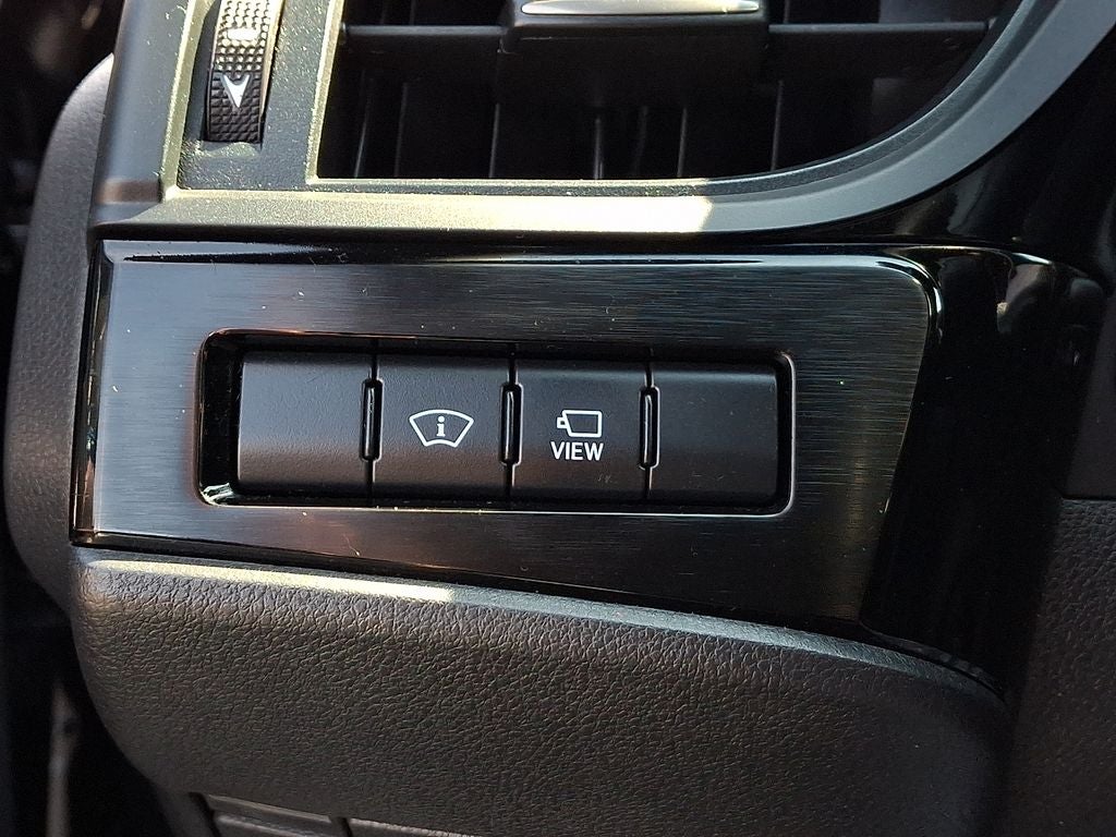 2024 Lexus ES 300h Luxury