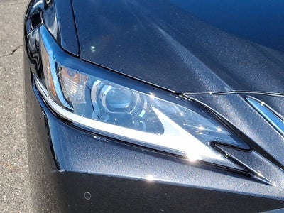 2024 Lexus ES 300h Luxury
