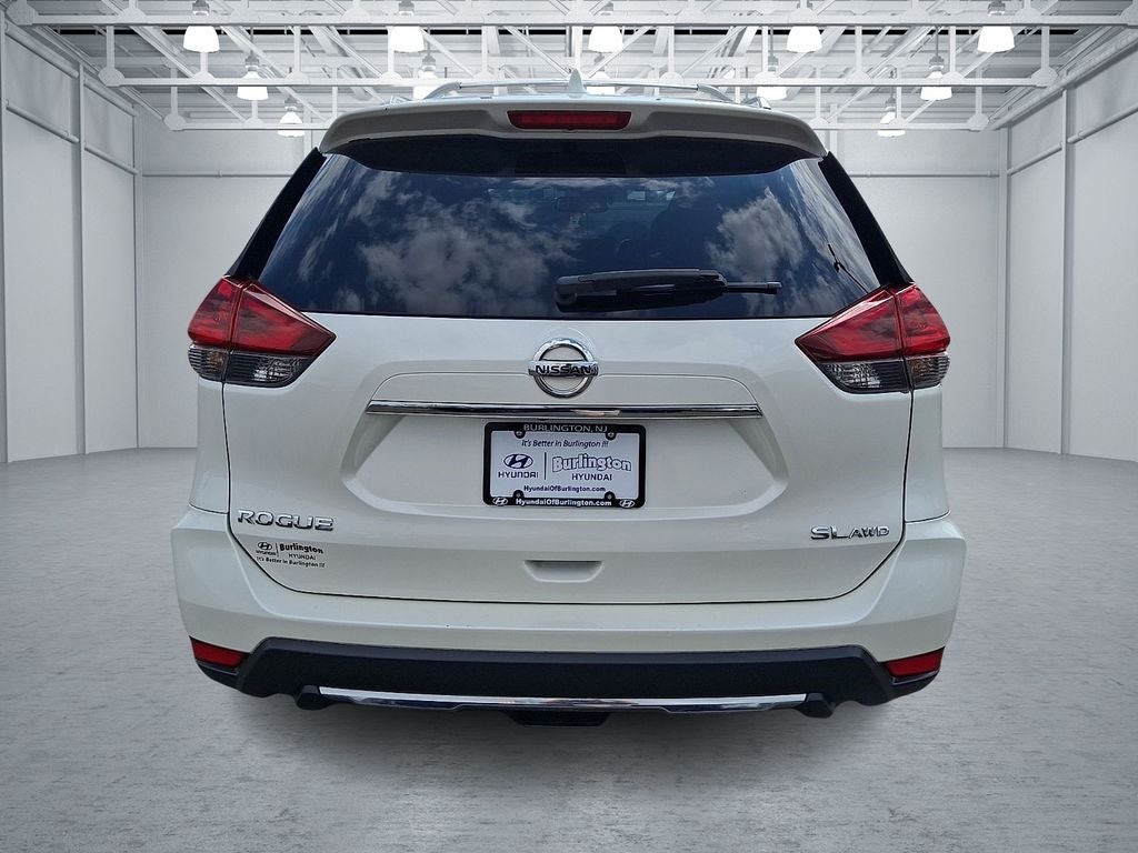 2018 Nissan Rogue SL