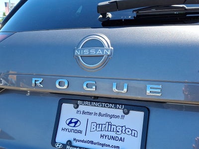 2022 Nissan Rogue SL