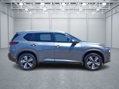 2022 Nissan Rogue SL