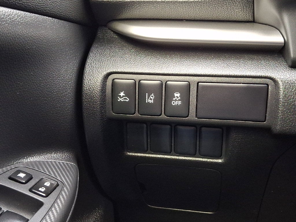 2020 Mitsubishi Eclipse Cross Base
