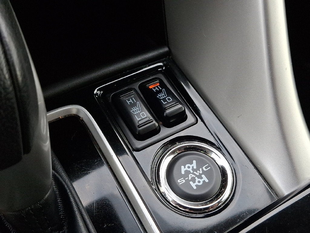 2020 Mitsubishi Eclipse Cross Base
