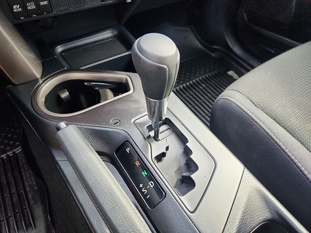 2018 Toyota RAV4 Hybrid LE