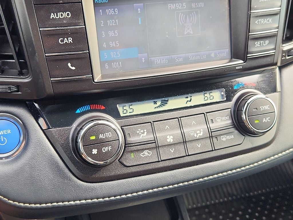 2018 Toyota RAV4 Hybrid LE