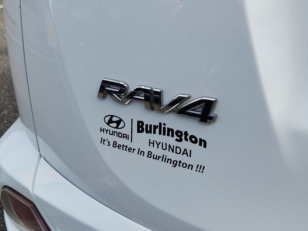 2018 Toyota RAV4 Hybrid LE
