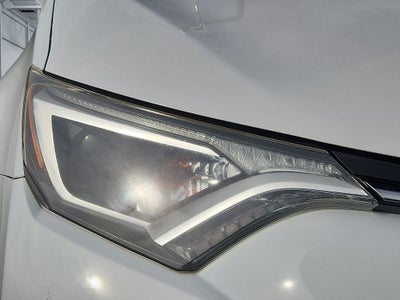 2018 Toyota RAV4 Hybrid LE