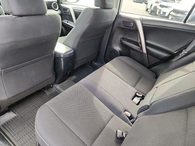 2018 Toyota RAV4 Hybrid LE