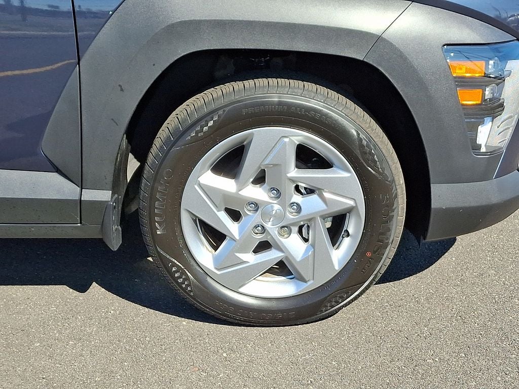 2025 Hyundai Kona SE