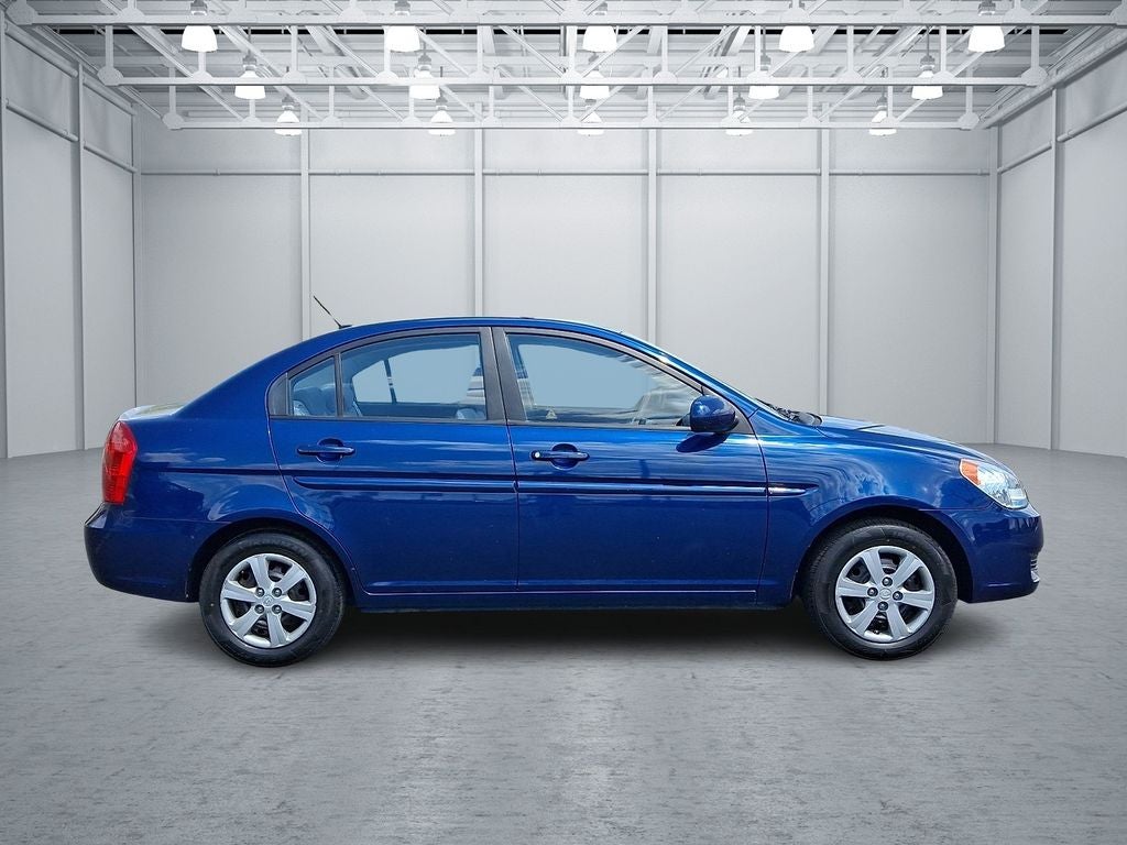 2010 Hyundai Accent GLS