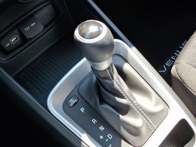 2022 Hyundai Venue SE