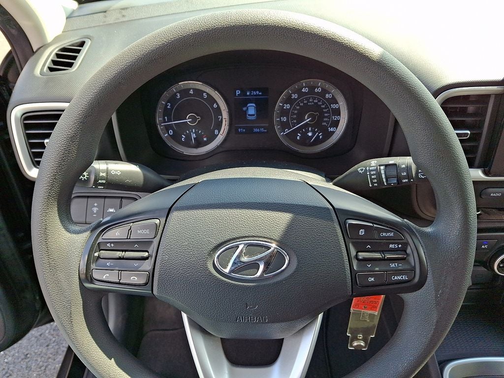 2022 Hyundai Venue SE