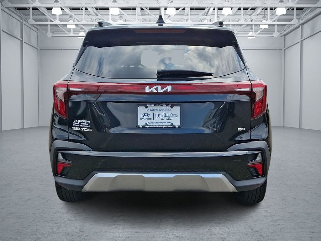 2024 Kia Seltos EX